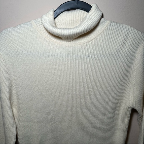 GAP 100% Cotton Ribbed Long SleeveTurtleneck Butter Yellow Sweater Size M - Picture 5 of 14